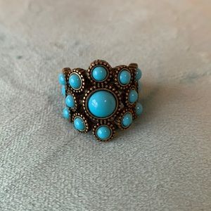 Avon Size 8 turquoise and gold ring